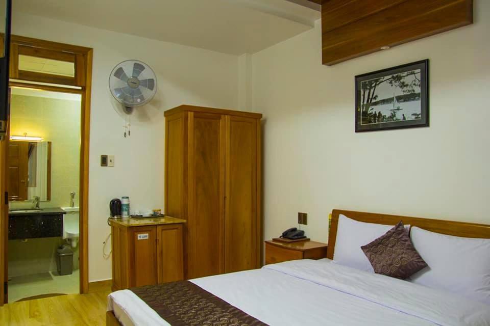 Duy Thao Hotel Далат Экстерьер фото